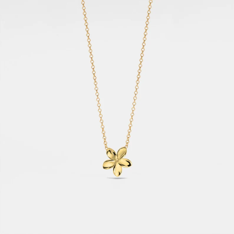 Dainty Flower Pendant Necklace