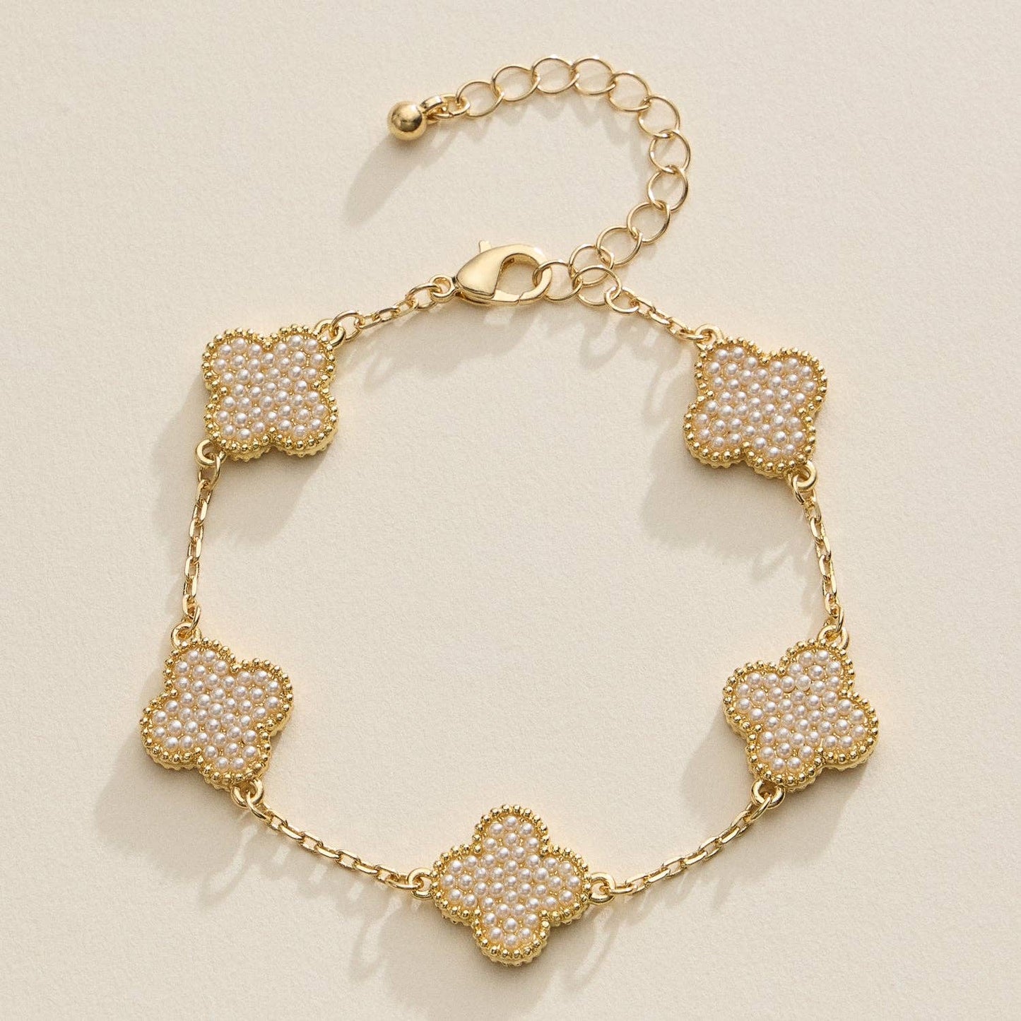 Lucky Bloom Pearl Clover Bracelet
