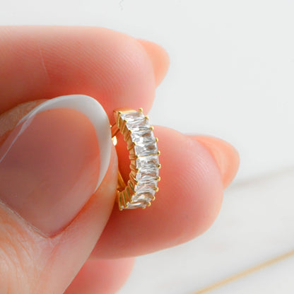 Sophia Baguette Hoops
