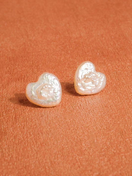 Haydée Pearl Heart Stud